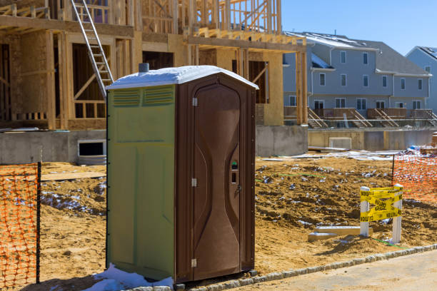 Portable Toilet Options We Offer in Aviston, IL