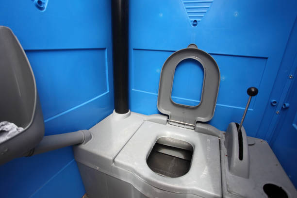 Best Sanitation services for porta potties  in Aviston, IL
